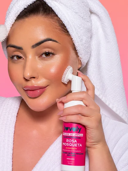 Campanha Lovely com mousse de limpeza